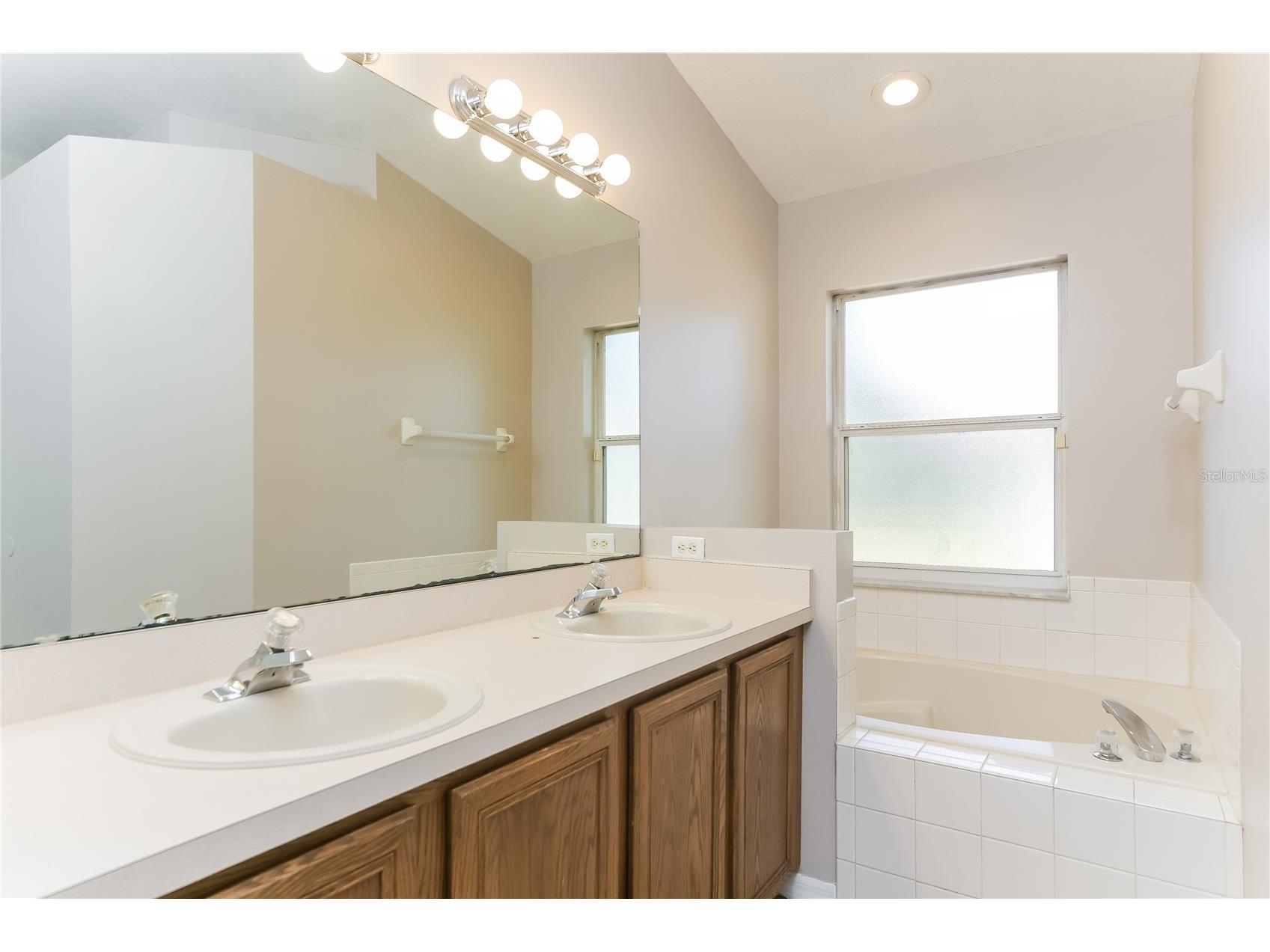 6711 King Rail Court Orlando FL 32810 O6400926 image15
