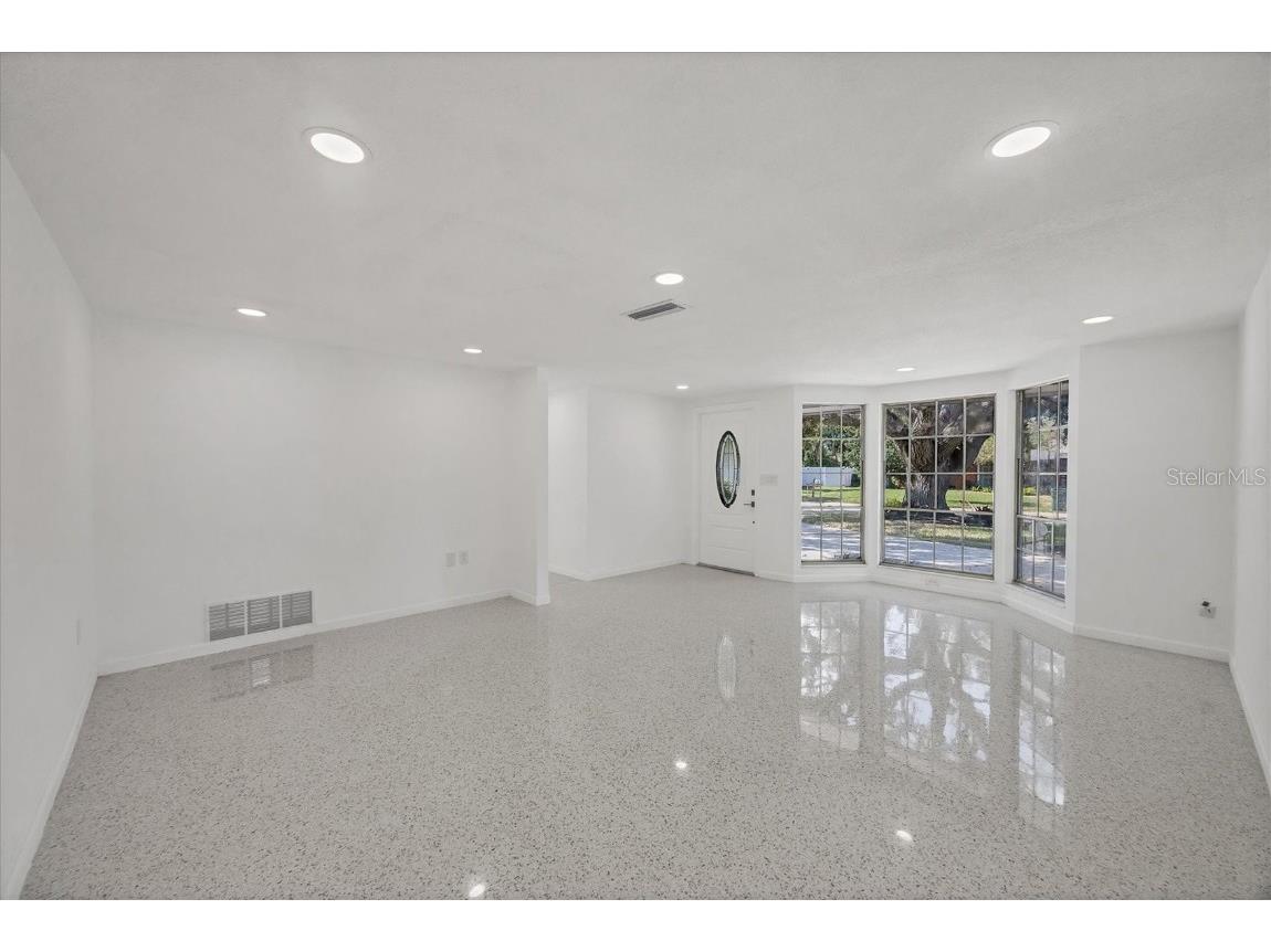 6711 S Lockwood Ridge Road Sarasota FL 34231 A4668944 image10