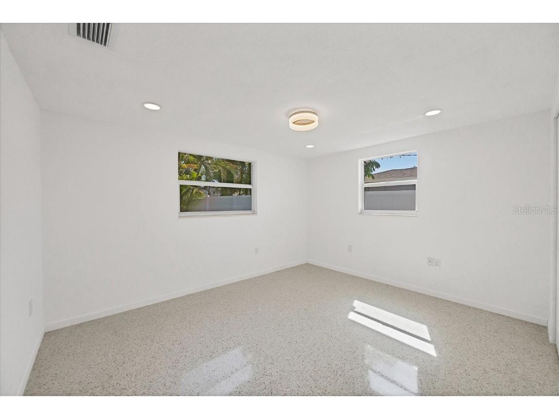 6711 S Lockwood Ridge Road Sarasota FL 34231 A4668944 image18