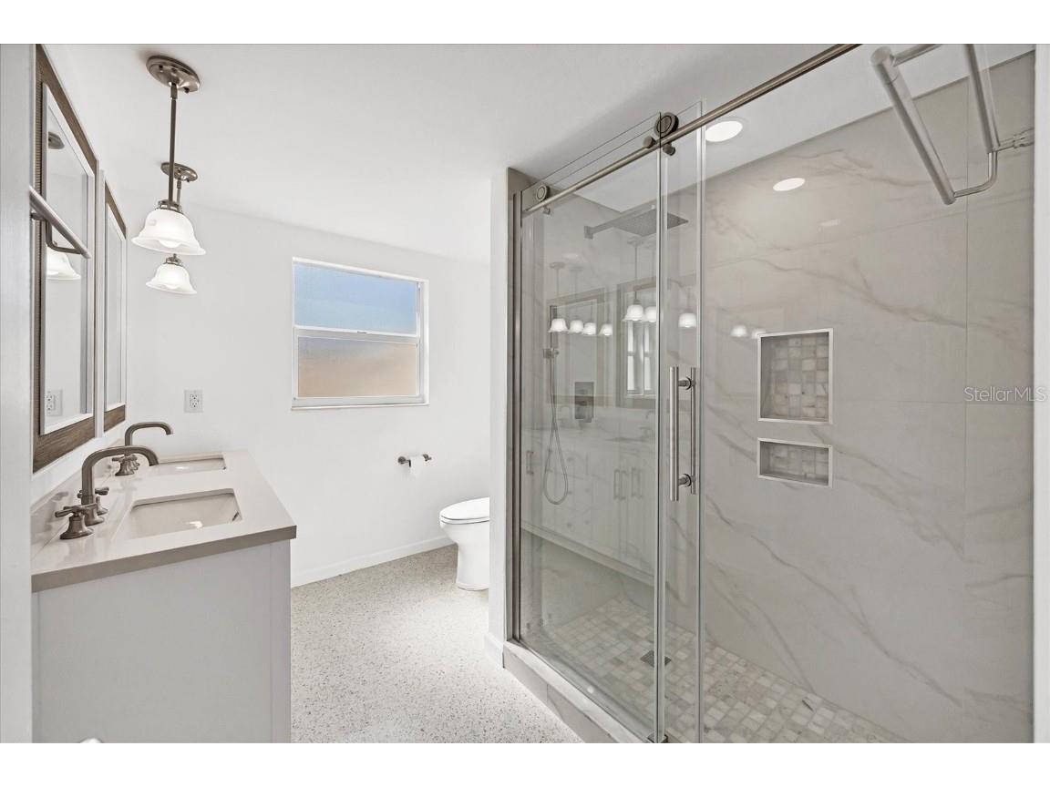 6711 S Lockwood Ridge Road Sarasota FL 34231 A4668944 image19