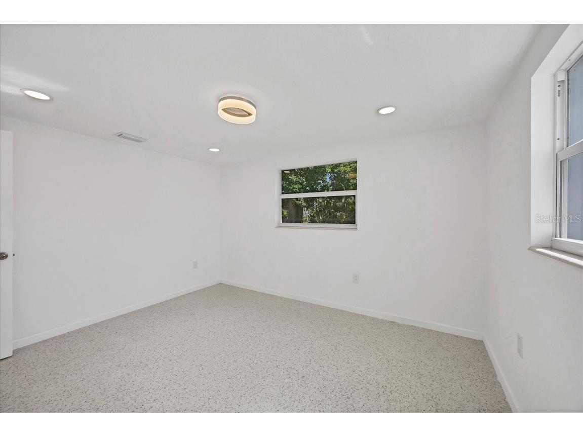 6711 S Lockwood Ridge Road Sarasota FL 34231 A4668944 image21