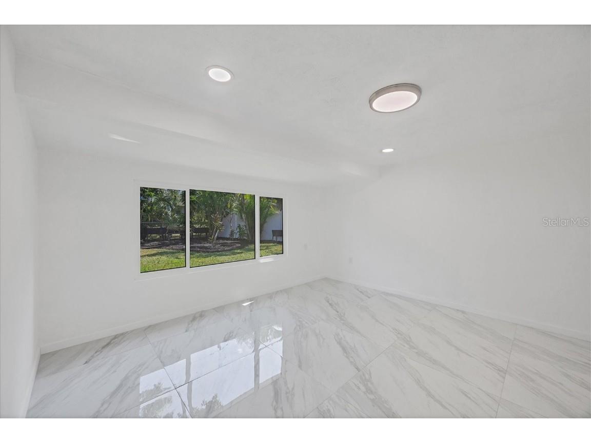 6711 S Lockwood Ridge Road Sarasota FL 34231 A4668944 image26