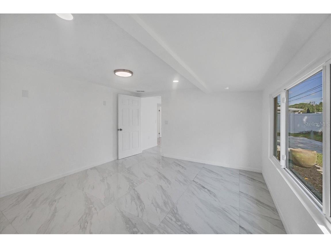 6711 S Lockwood Ridge Road Sarasota FL 34231 A4668944 image27