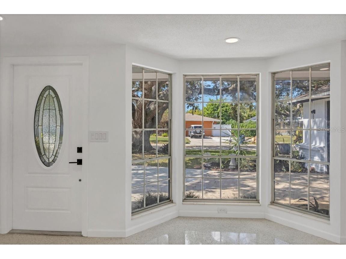 6711 S Lockwood Ridge Road Sarasota FL 34231 A4668944 image9