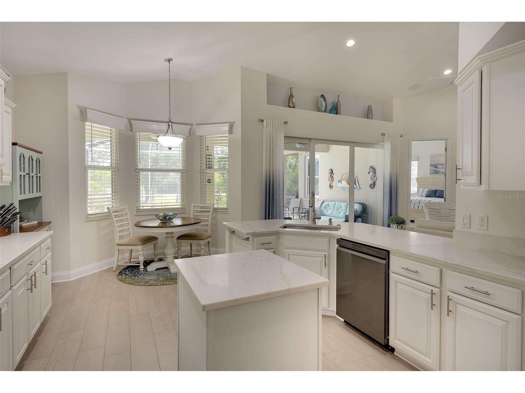 6711 Tailfeather Way Bradenton FL 34203 A4692332 image8