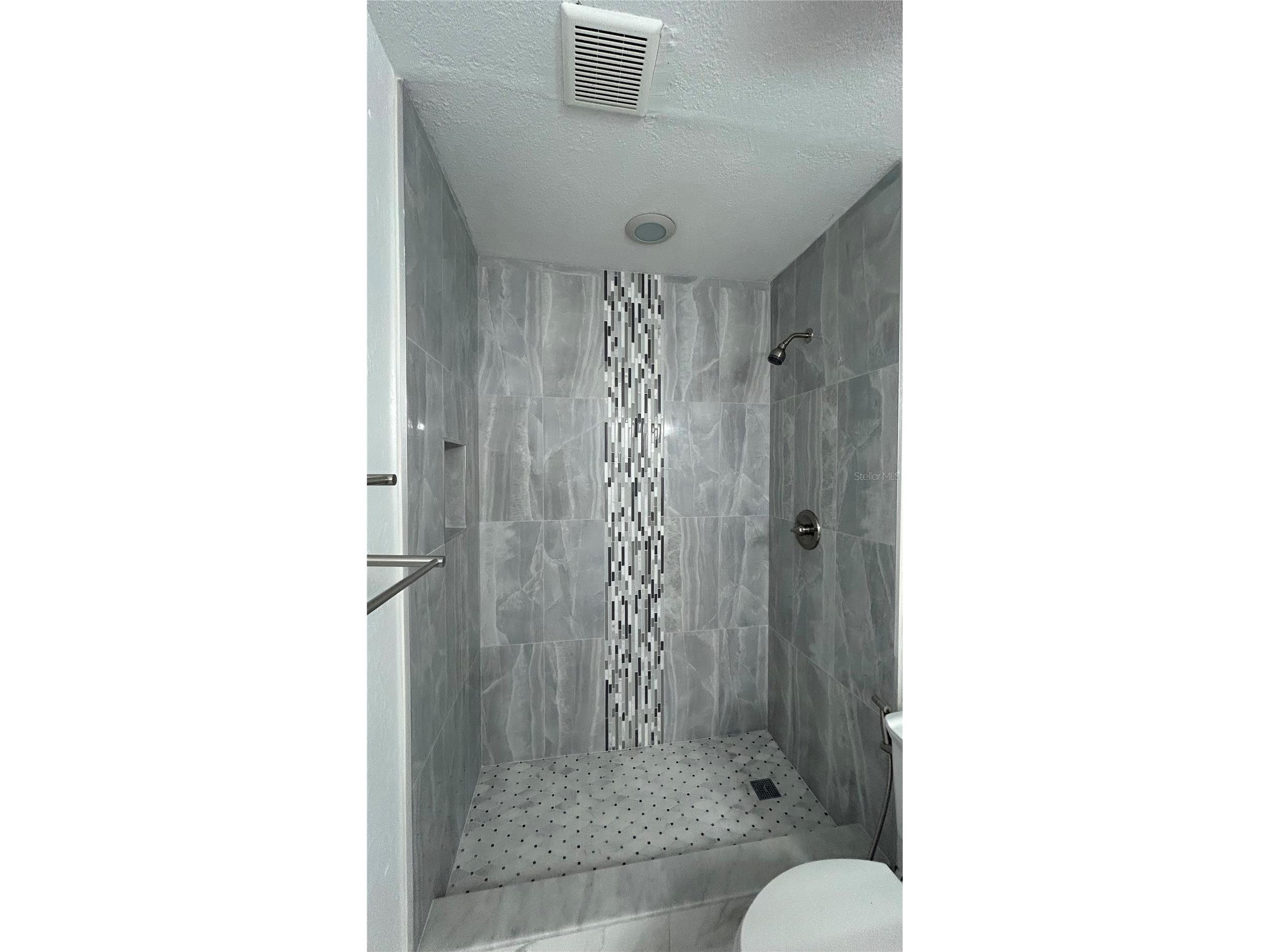 6711 Webb Road Tampa FL 33615 TB8479619 image23