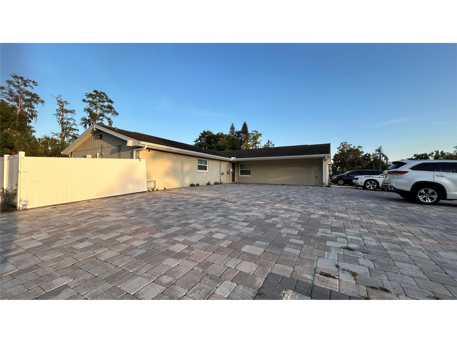 6711 Webb Road Tampa FL 33615 TB8479619 image4