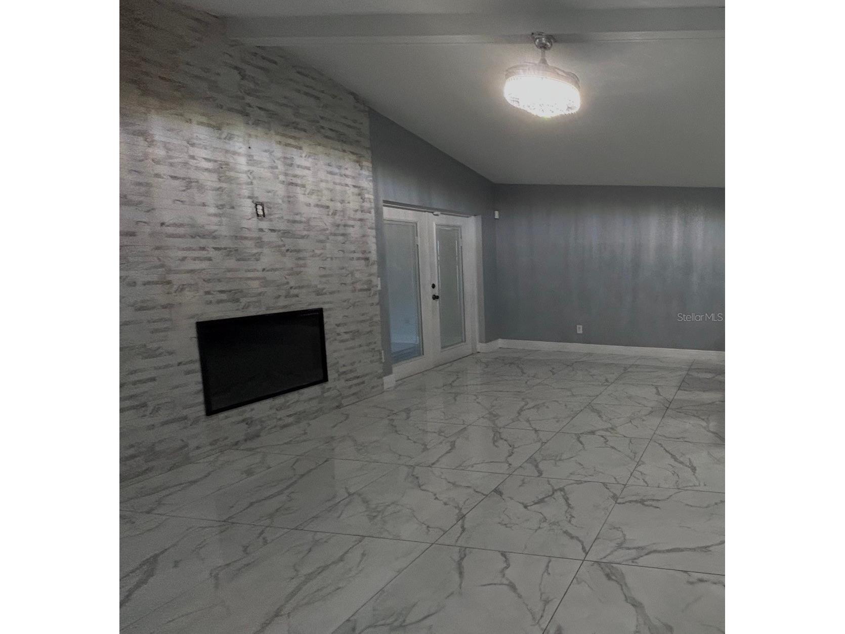 6711 Webb Road Tampa FL 33615 TB8479619 image8
