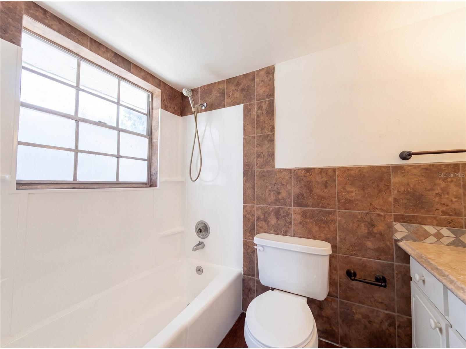 6712 Conetta Drive Sarasota FL 34243 O6403585 image19