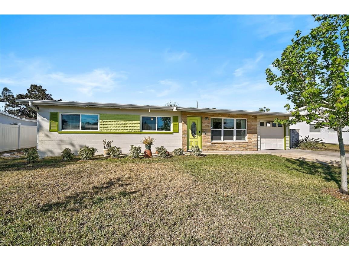 6712 Georgia Avenue Bradenton FL 34207 A4630723 image1