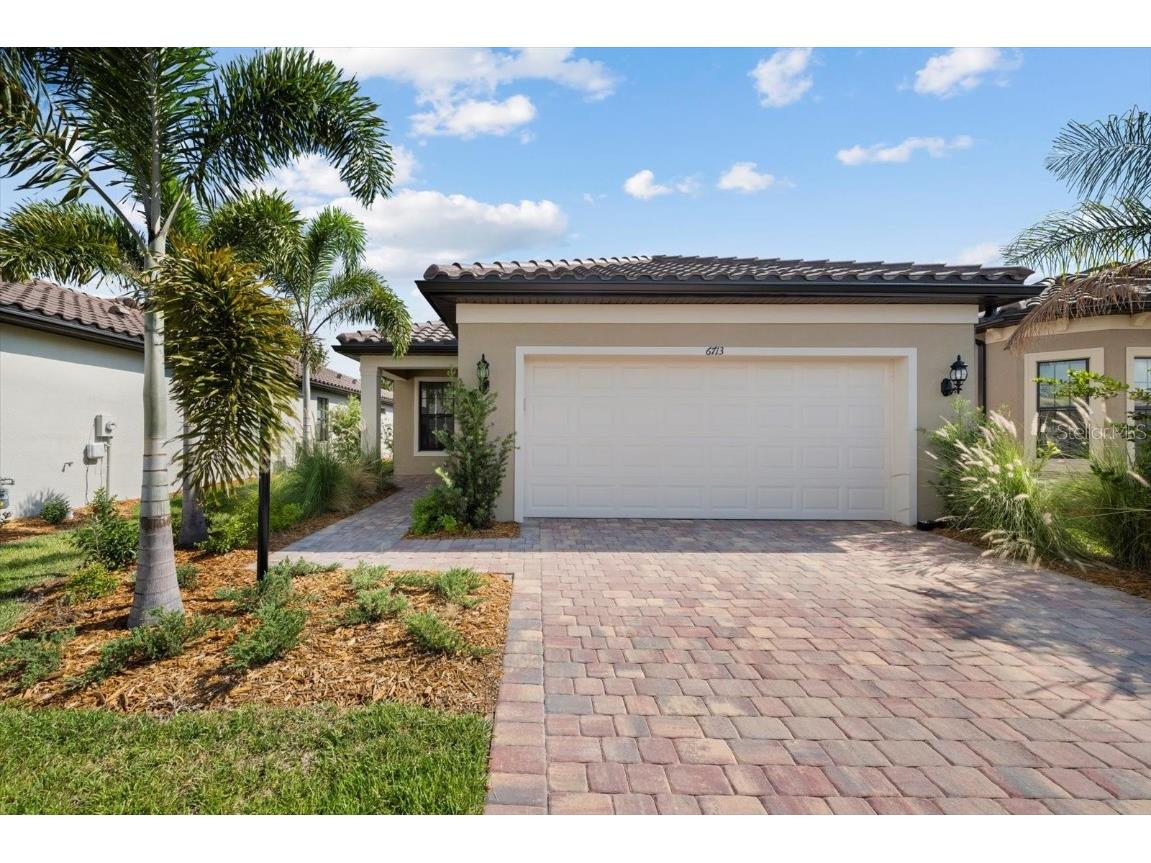 6713 Alstead Circle Lakewood Ranch FL 34202 A4578537 image1