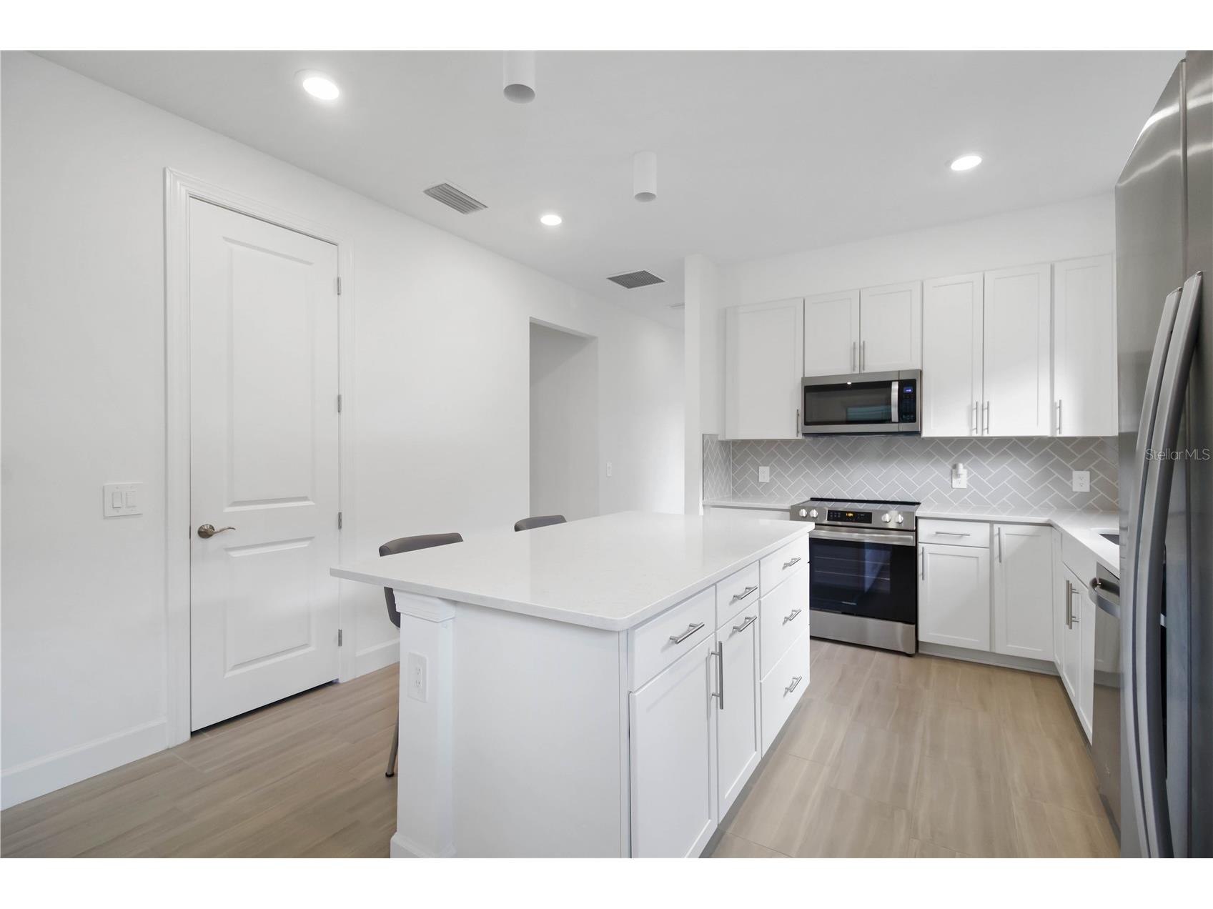 6713 Alstead Circle Lakewood Ranch FL 34202 N6143886 image6