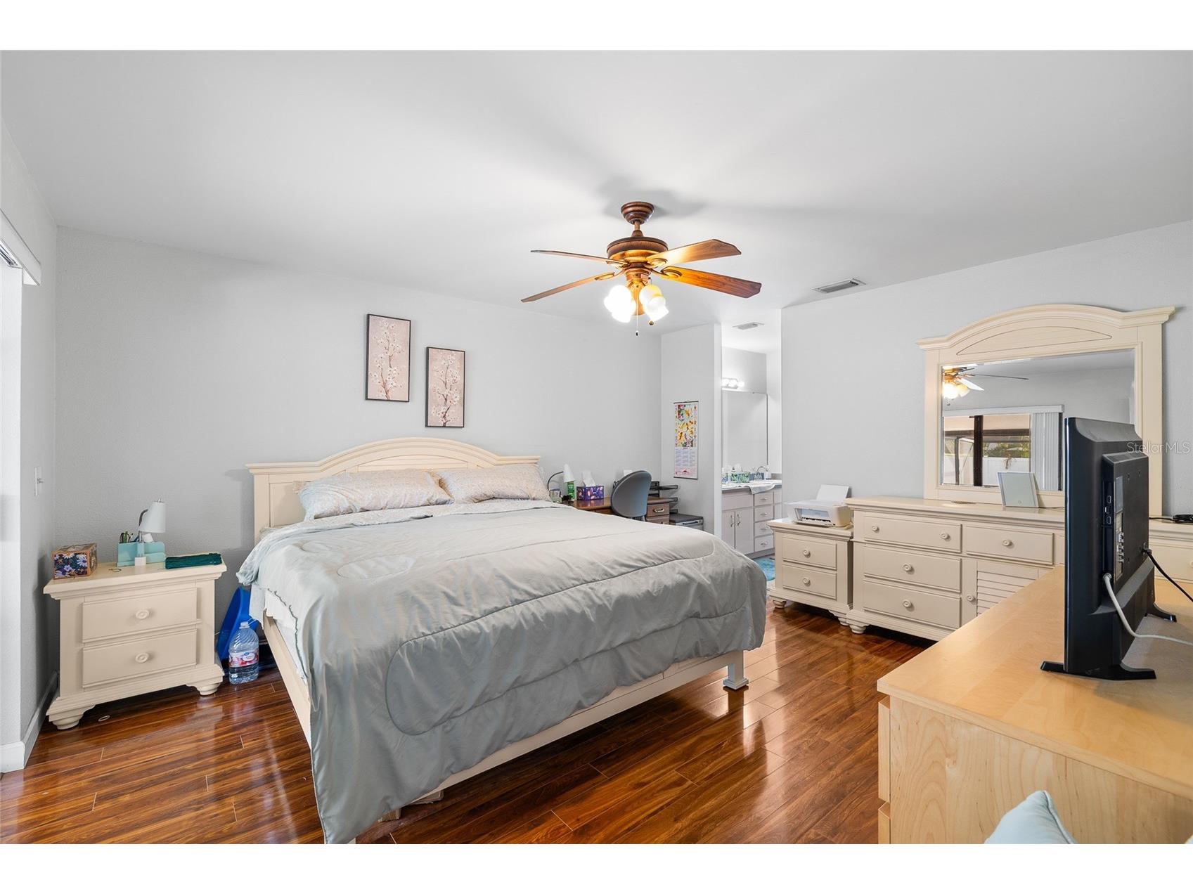 6713 Leeward Isle Way Tampa FL 33615 TB8486067 image17