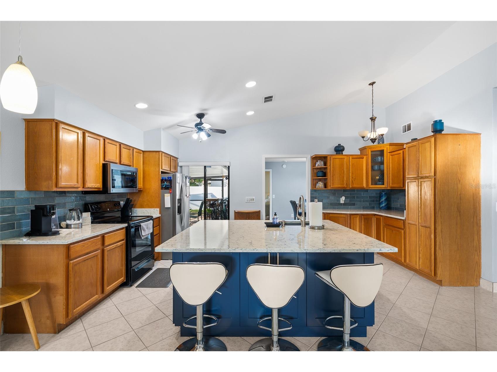 6713 Leeward Isle Way Tampa FL 33615 TB8486067 image2