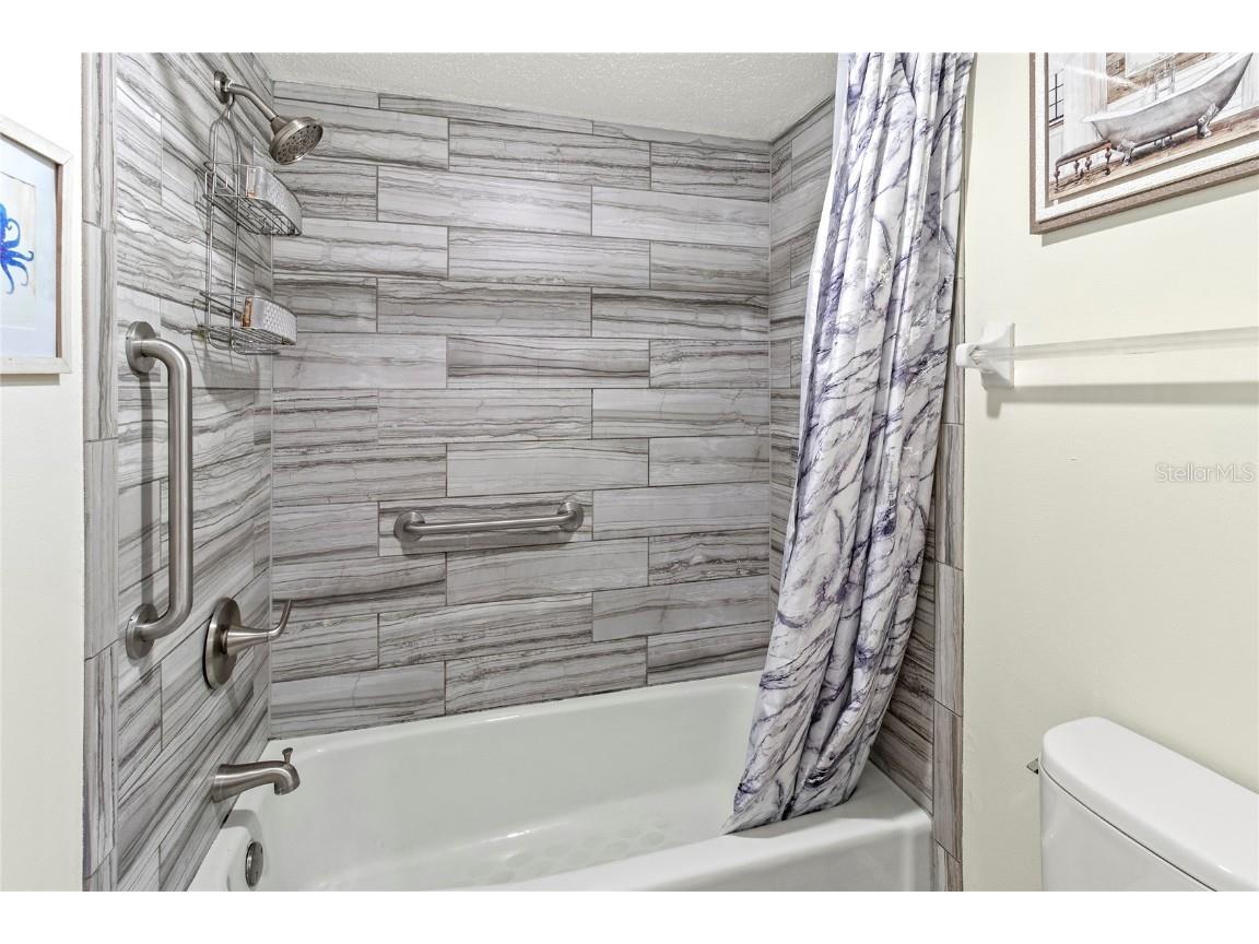 6713 Midnight Pass Road #4 Sarasota FL 34242 A4651929 image14