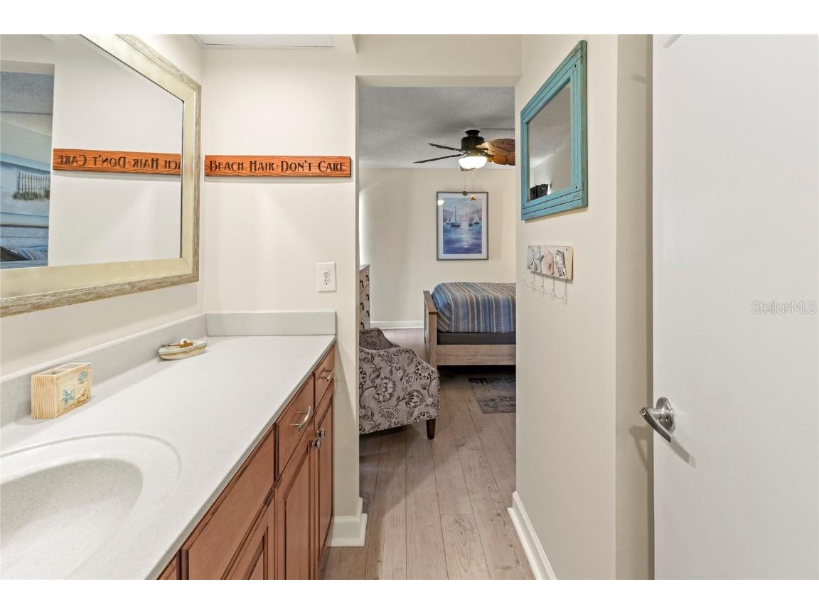 6713 Midnight Pass Road #4 Sarasota FL 34242 A4651929 image15