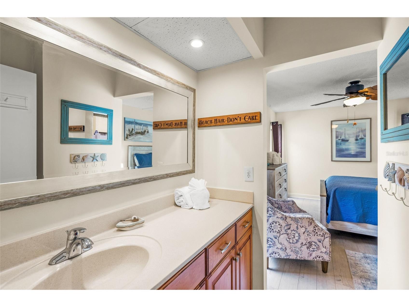 6713 Midnight Pass Road #4 Sarasota FL 34242 A4651929 image22