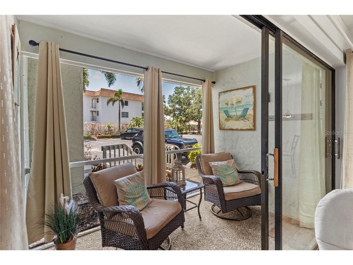 6713 Midnight Pass Road #4 Sarasota FL 34242 A4651929 image8