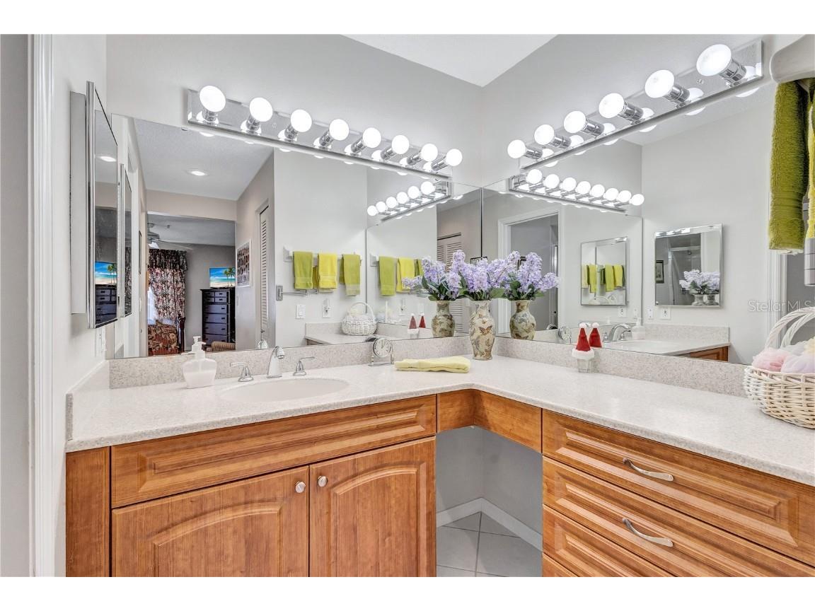 6713 Stone River Road #205 Bradenton FL 34203 A4630838 image14