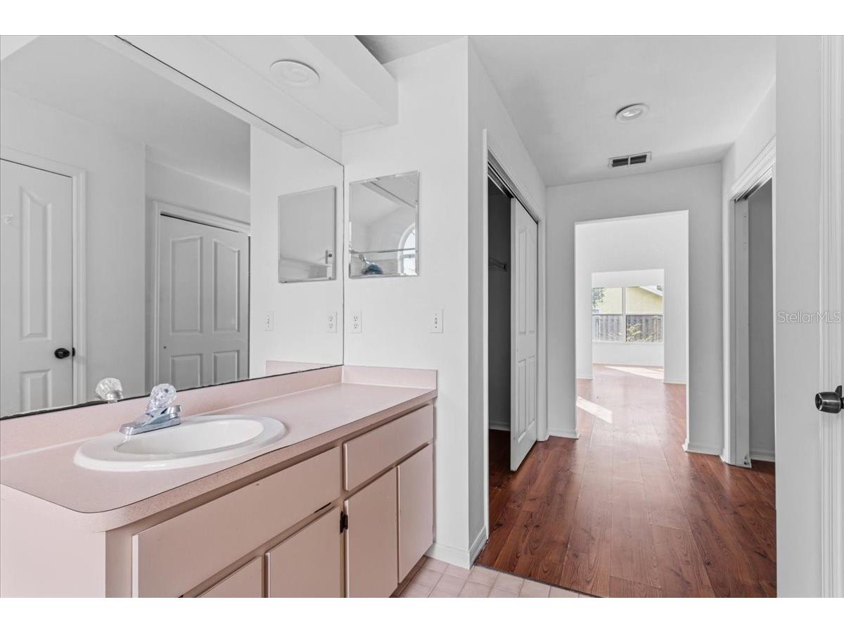 6714 NW 34th Drive Gainesville FL 32653 GC538023 image10