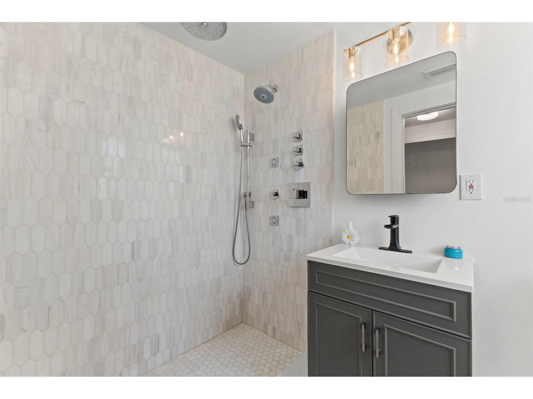 6714 S Faul Street Tampa FL 33616 TB8519366 image17
