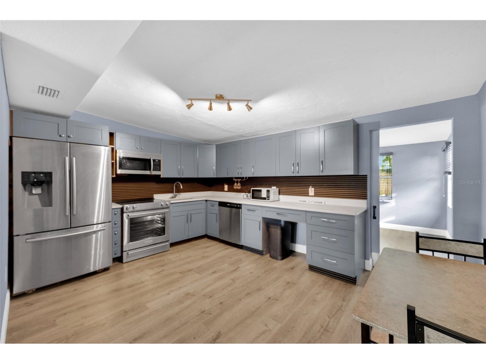 6714 Sandra Drive Port Richey FL 34668 W7886197 image16