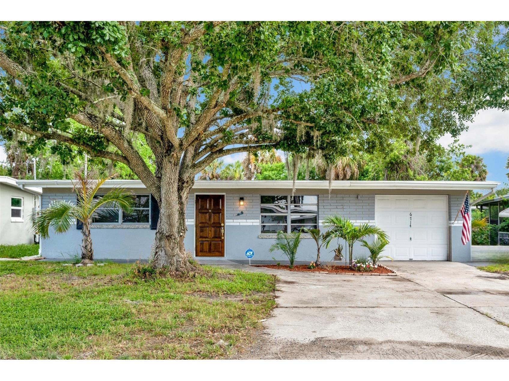 6714 Sandra Drive Port Richey FL 34668 W7886197 image2