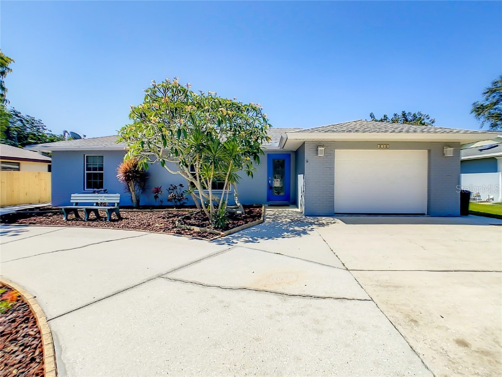 6715 12th Avenue NW Bradenton FL 34209 A4564020 image1