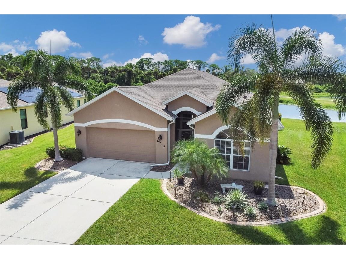 6715 Bobby Jones Court Palmetto FL 34221 A4583072 image1