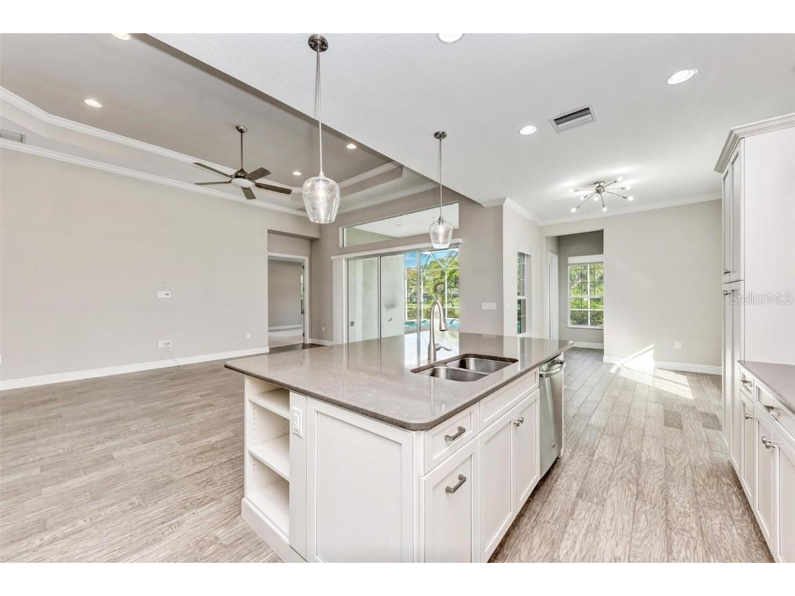 6715 Curzon Terrace Bradenton FL 34201 A4669602 image20