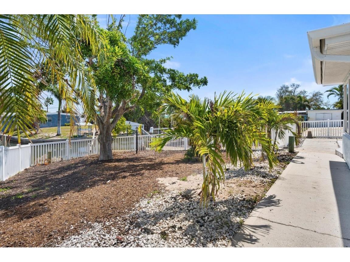 6715 Georgia Avenue Bradenton FL 34207 A4673287 image27