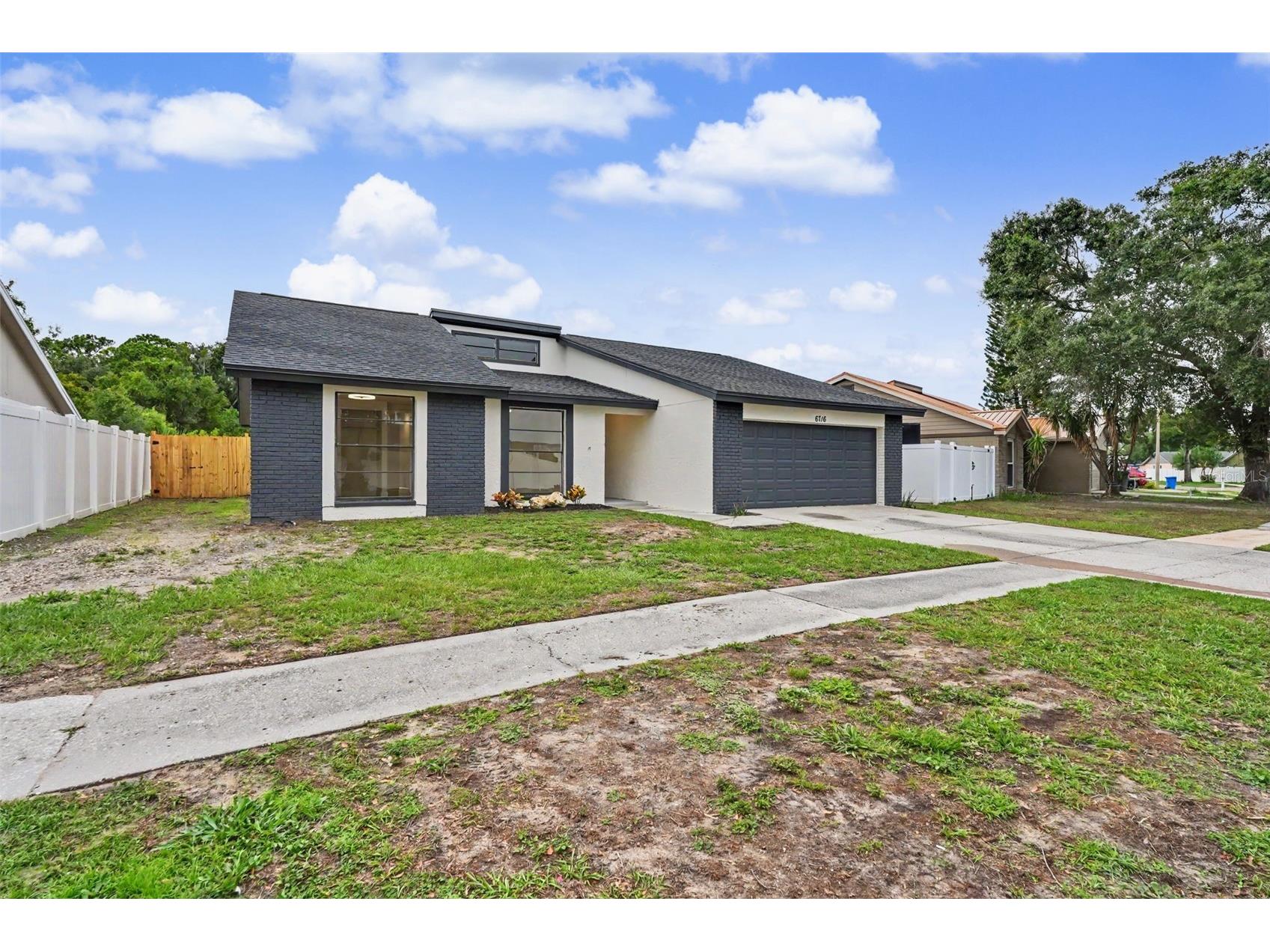 6716 Timberlane West Drive Tampa FL 33615 TB8525063 image1