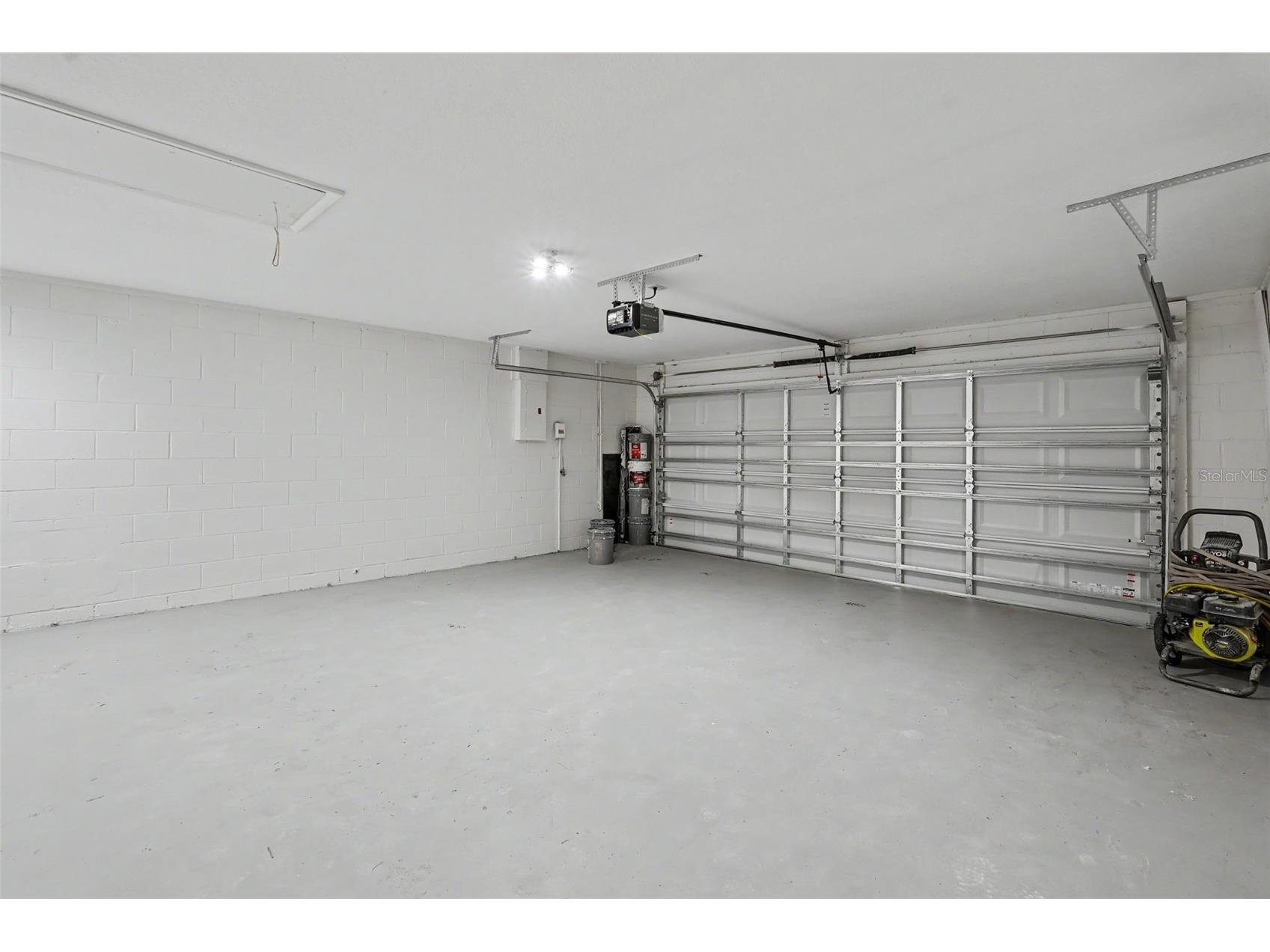6716 Timberlane West Drive Tampa FL 33615 TB8525063 image42