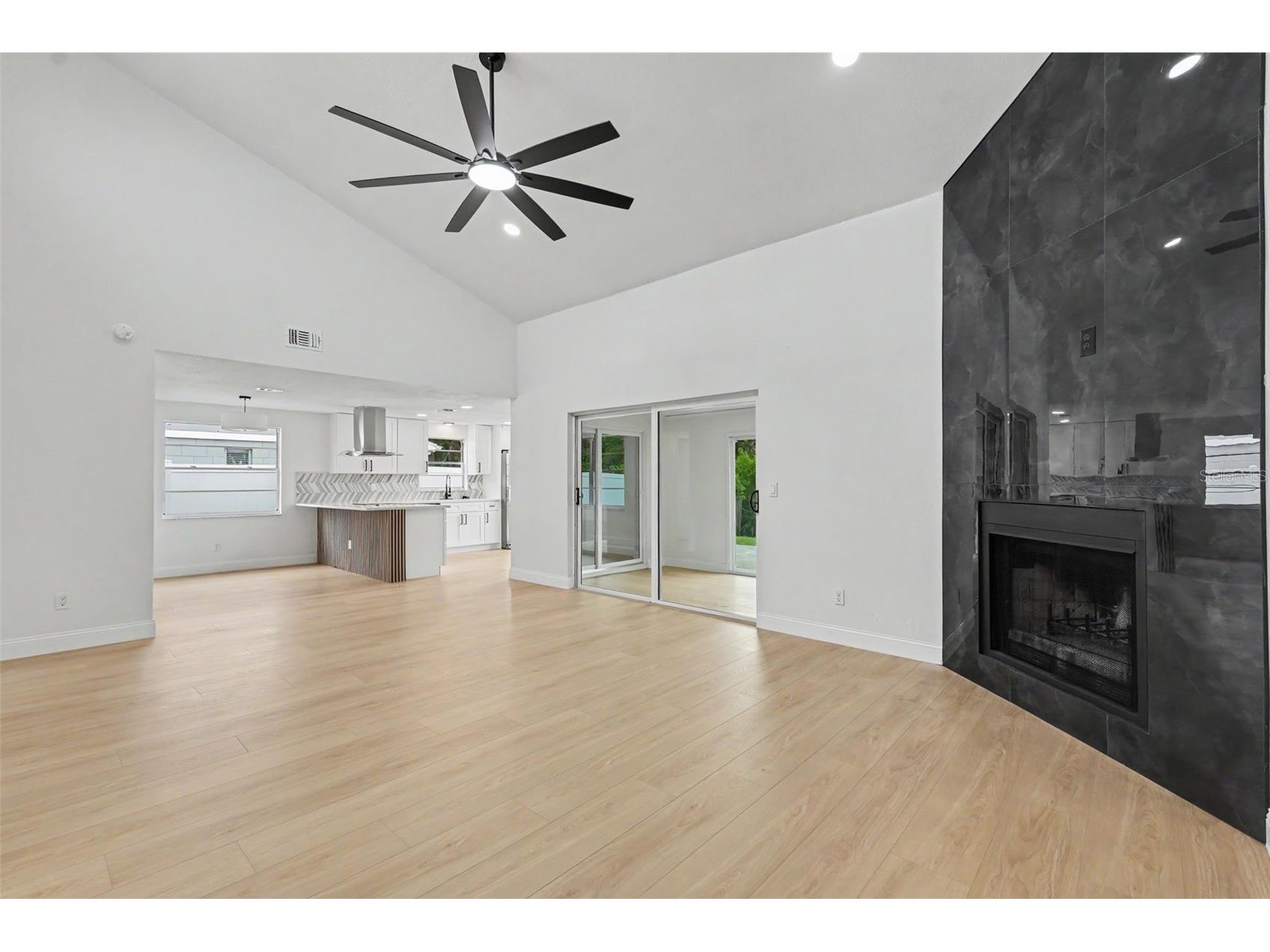 6716 Timberlane West Drive Tampa FL 33615 TB8525063 image9