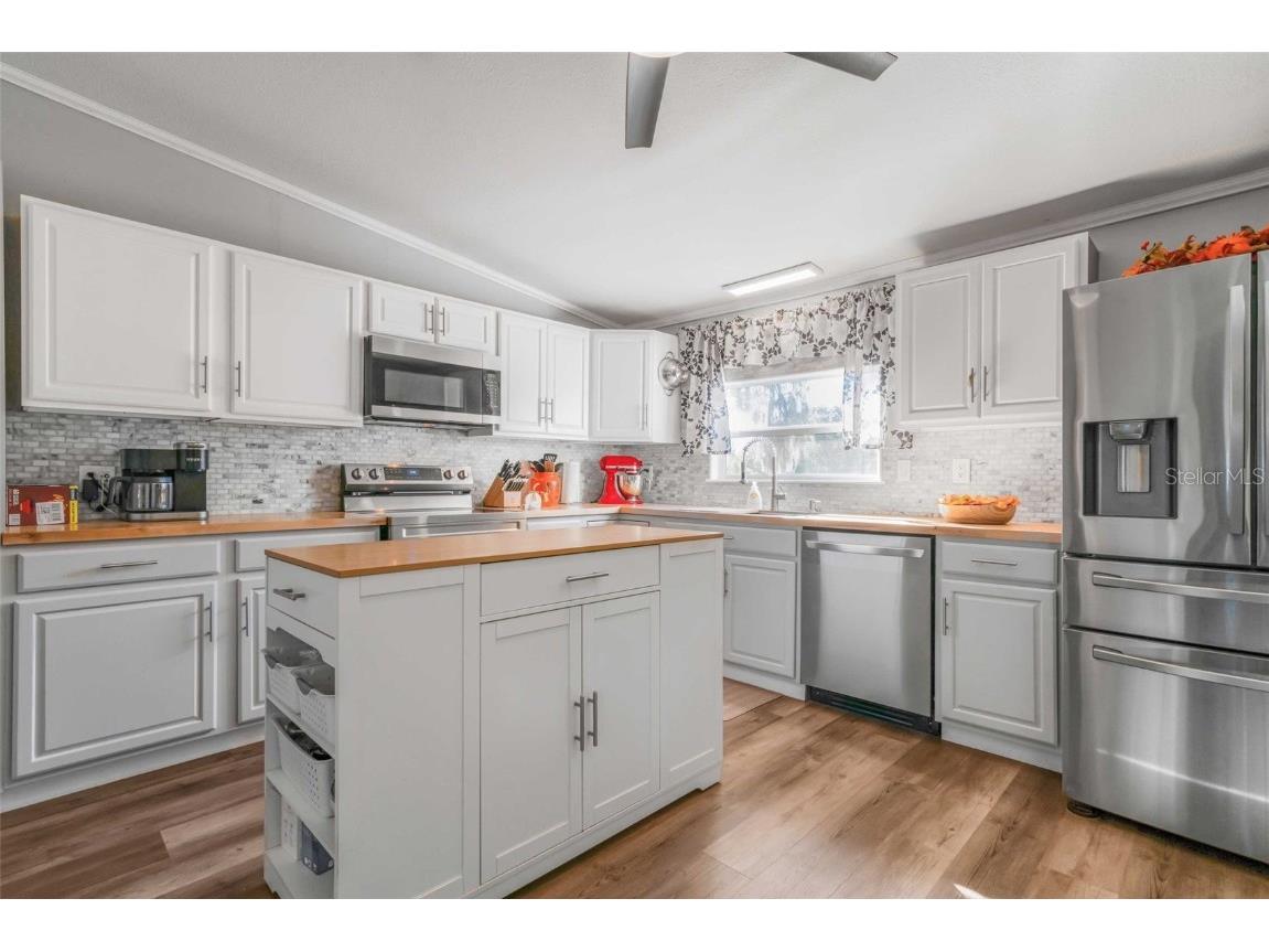 6716 W Riverbend Road Dunnellon FL 34433 - LAKE ROUSSEAU TB8439028 image4