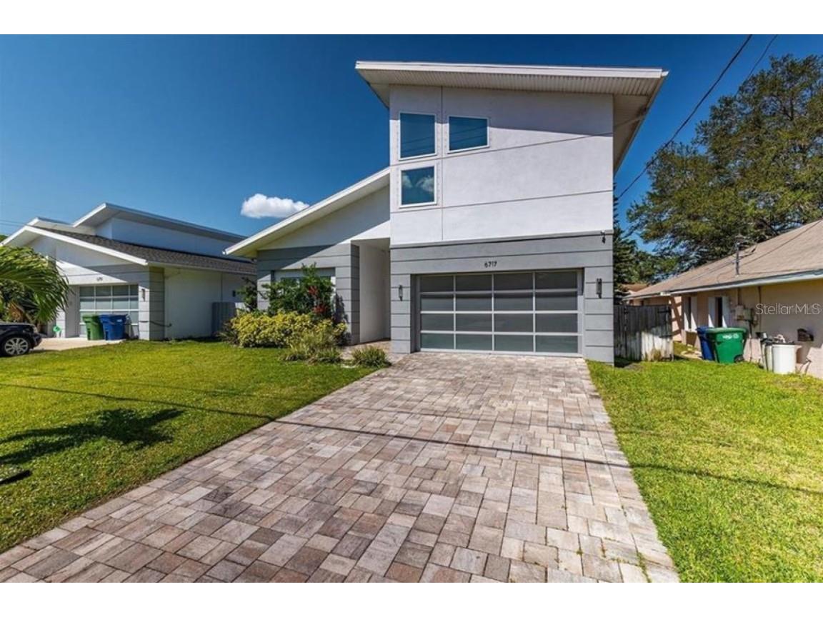 6717 S Dauphin Avenue Tampa FL 33611 A4597888 image1