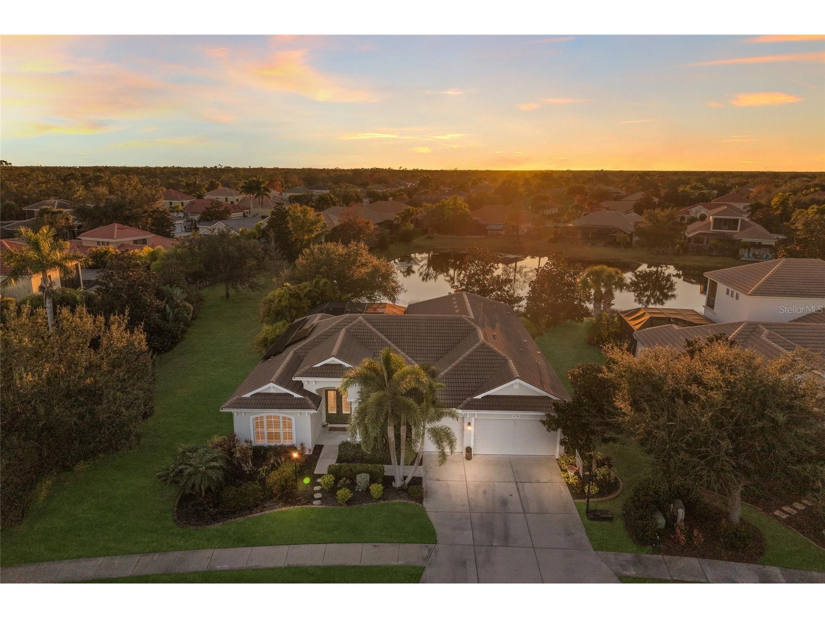 6718 Ladyfish Trail Lakewood Ranch FL 34202 A4674962 image1