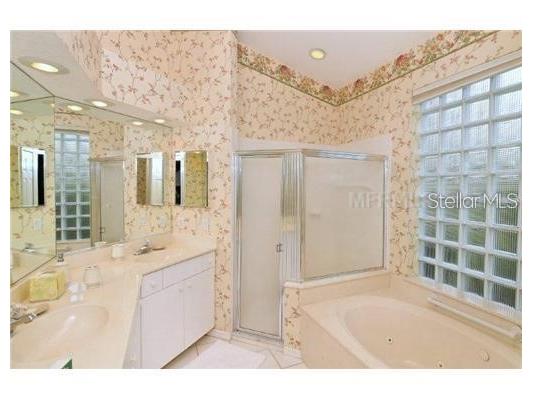 6718 Virginia Crossing University Park FL 34201 A4443868 image11