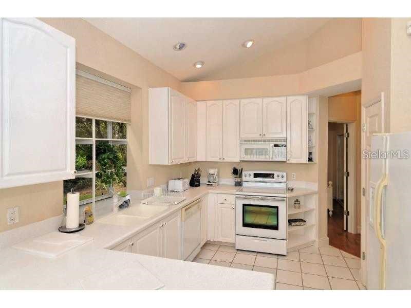 6718 Virginia Crossing University Park FL 34201 A4443868 image7