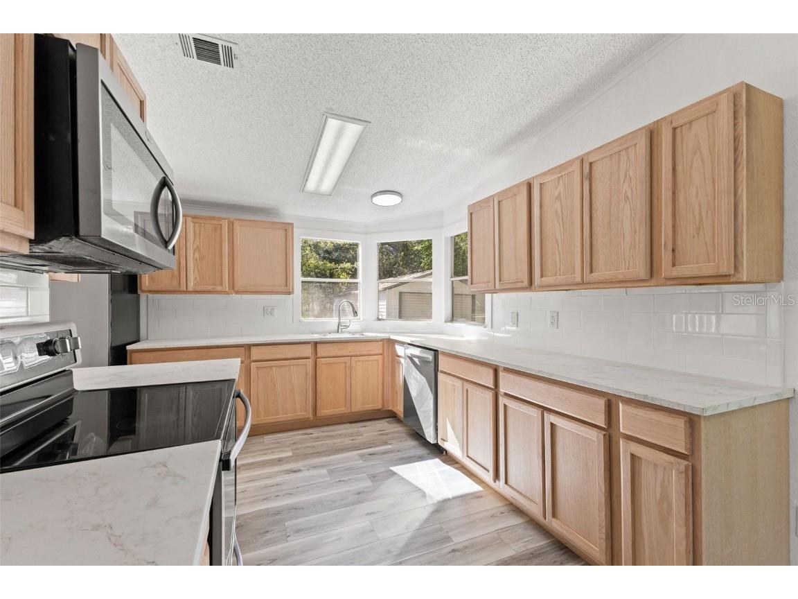 6718 W Pershing Drive Homosassa FL 34448 TB8440410 image7