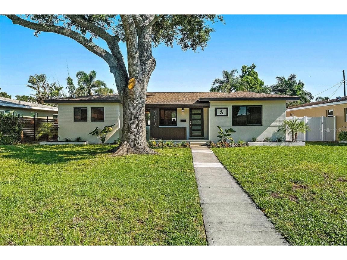 6719 3rd Avenue N Saint Petersburg FL 33710 TB8420250 image1