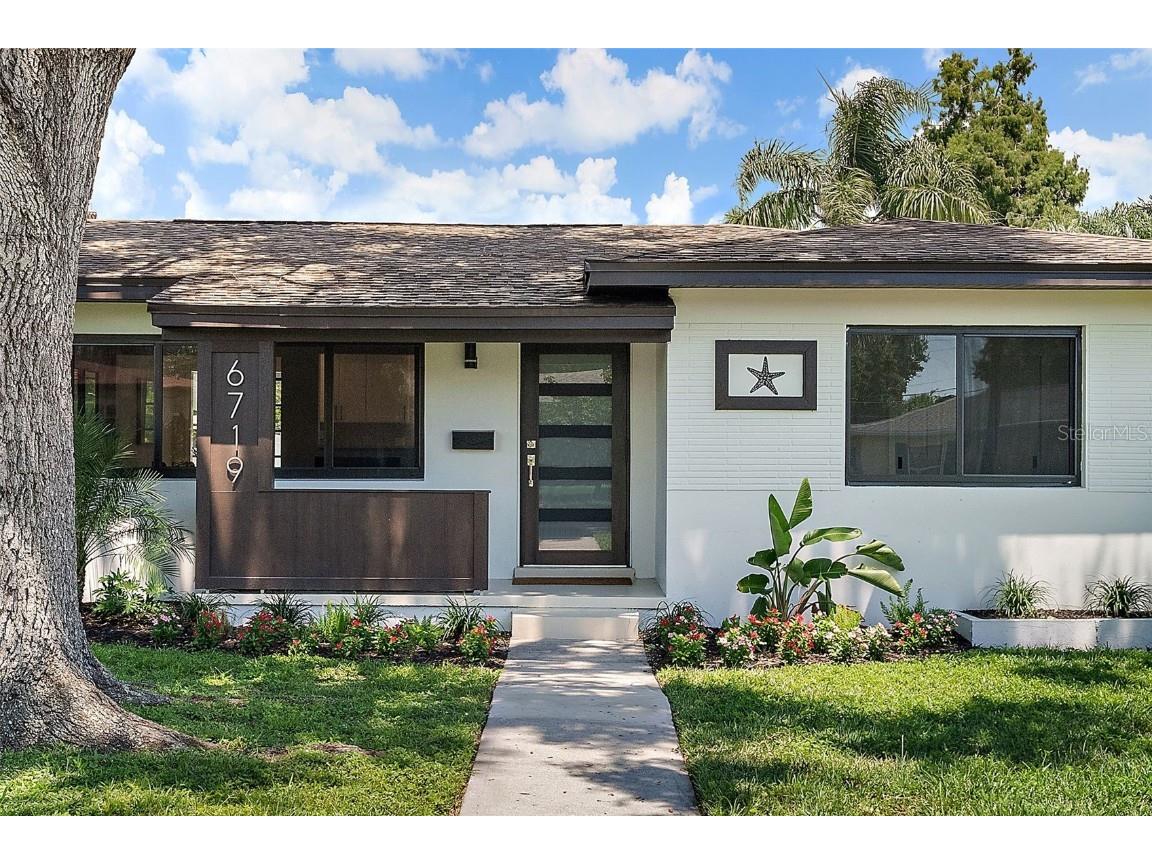 6719 3rd Avenue N Saint Petersburg FL 33710 TB8420250 image2