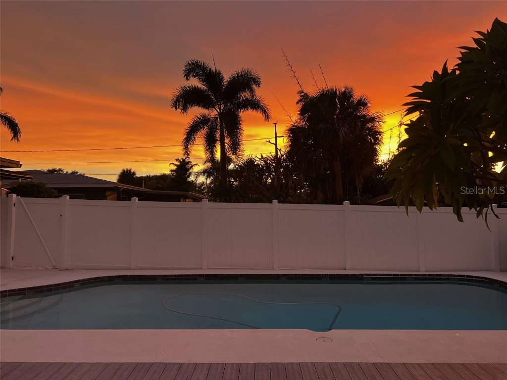 6719 3rd Avenue N Saint Petersburg FL 33710 TB8420250 image72