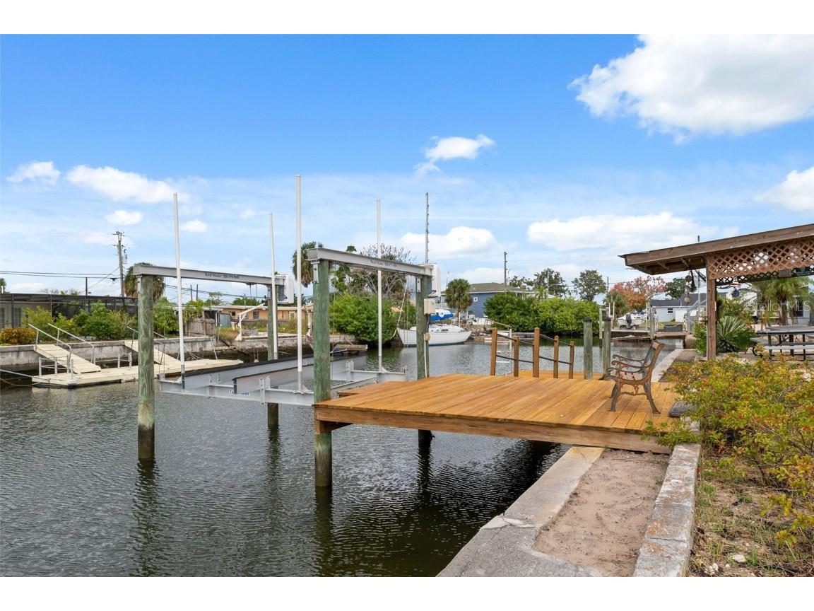 6719 Albatross Lane Hudson FL 34667 W7880376 image2