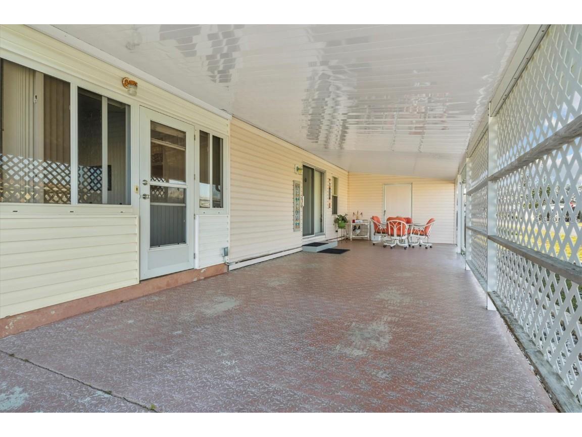 6719 Canterbury Drive NE Winter Haven FL 33881 - LAKE HENRY S5121197 image3