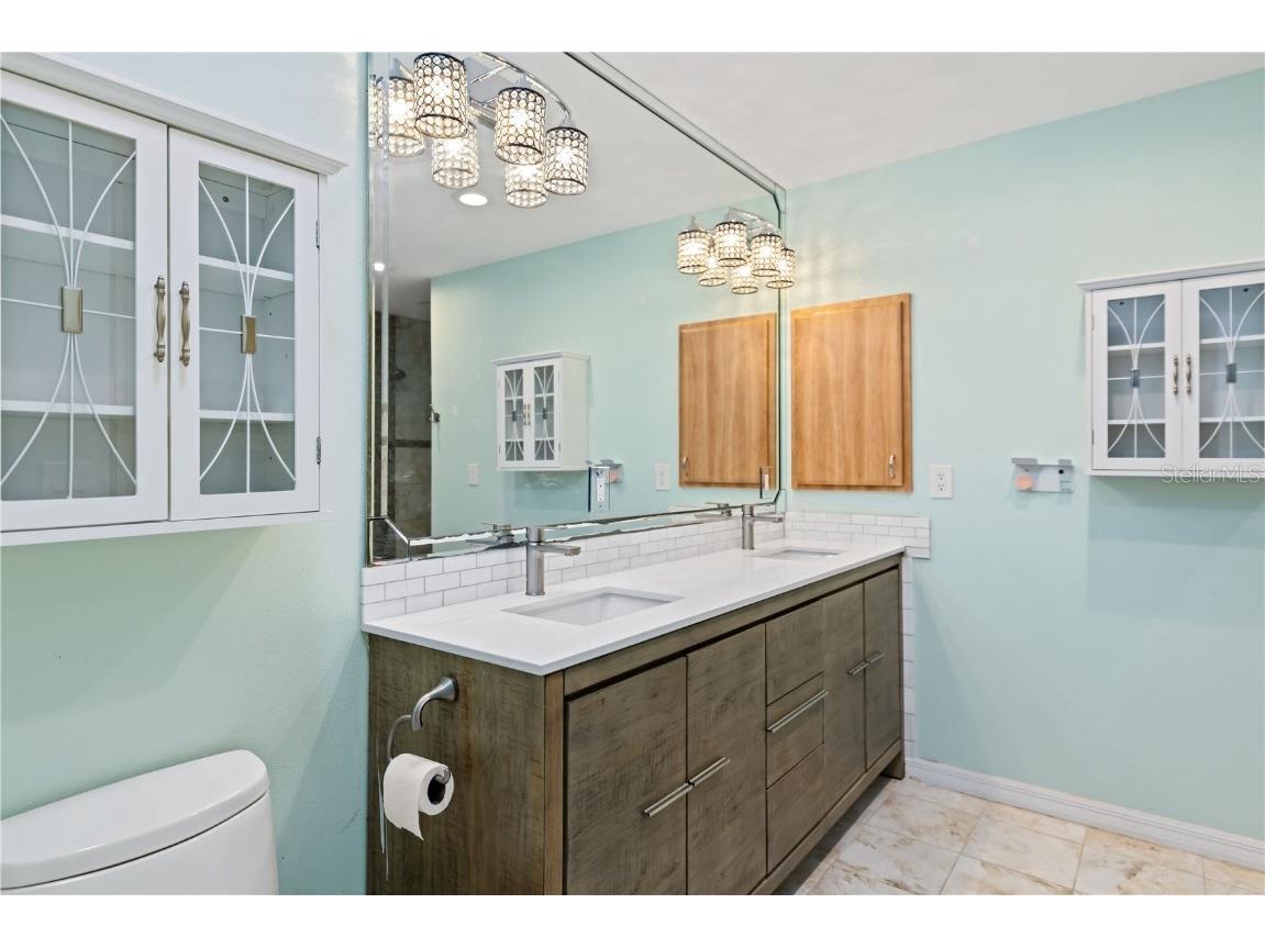 6719 Paseo Castille Sarasota FL 34238 A4673922 image17