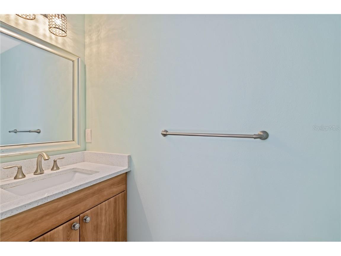 6719 Paseo Castille Sarasota FL 34238 A4673922 image32