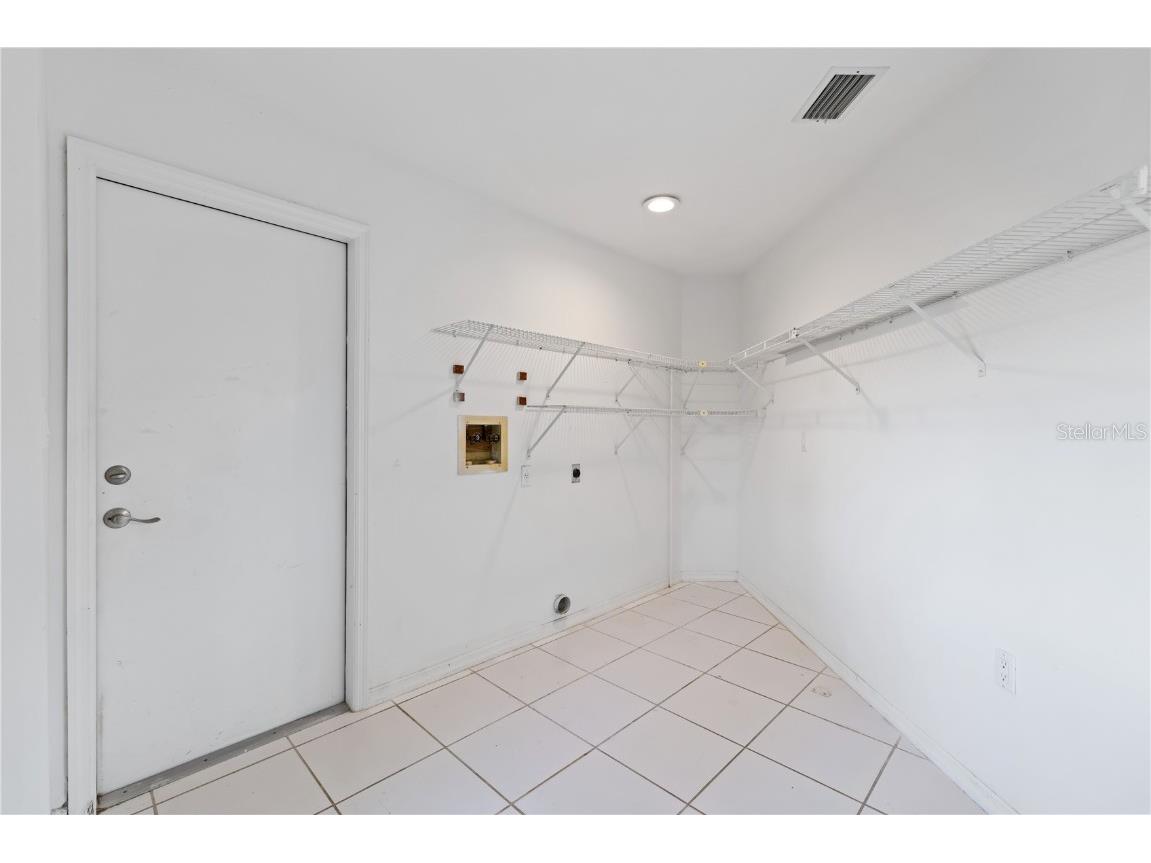 6719 Paseo Castille Sarasota FL 34238 A4673922 image34