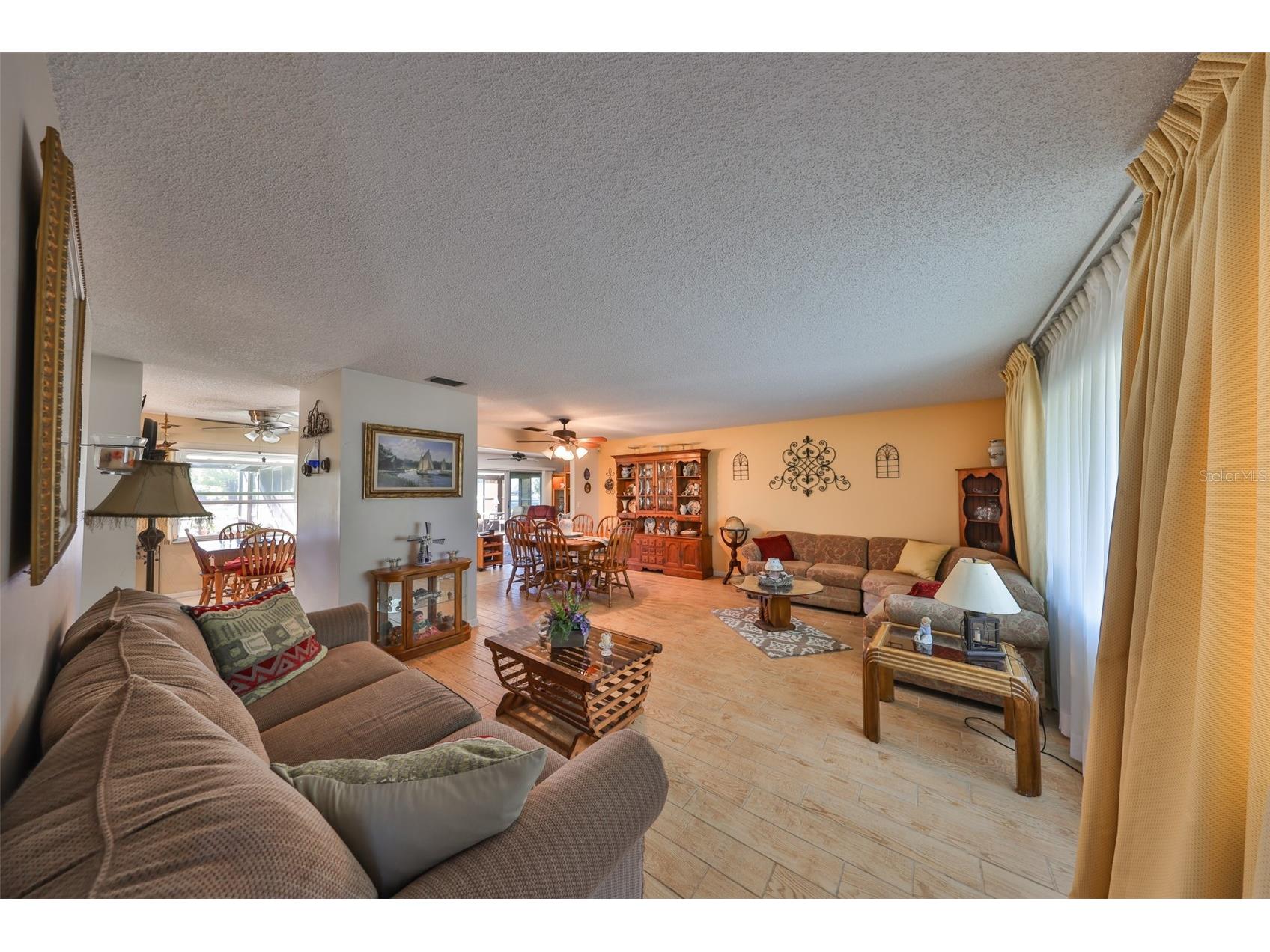 672 Allegheny Drive Sun City Center FL 33573 TB8449362 image19