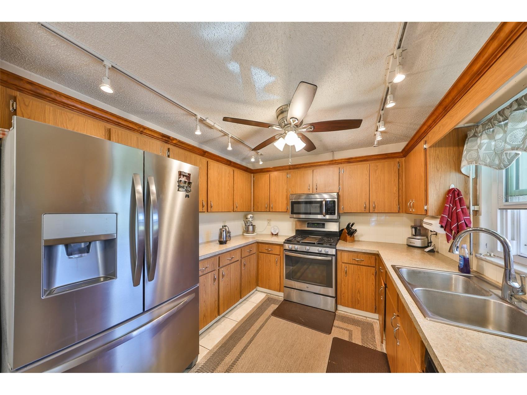 672 Allegheny Drive Sun City Center FL 33573 TB8449362 image23